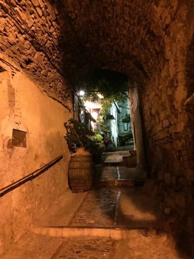 La Finestrella Di Montalto Locanda 바달루코 외부 사진